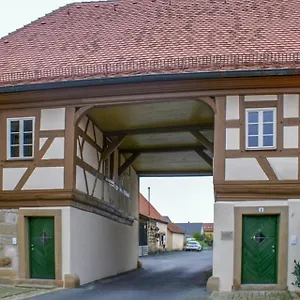 Torhaus - Lilie Rattelsdorf