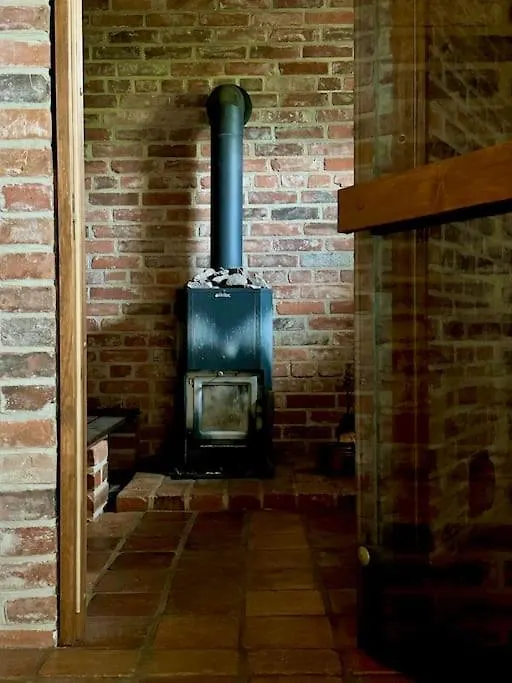 Lovely Room In A 18Th Century Manor Rattelsdorf Apartment